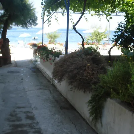 Apartmán By The Sea Podstrana, Split - 16074 *